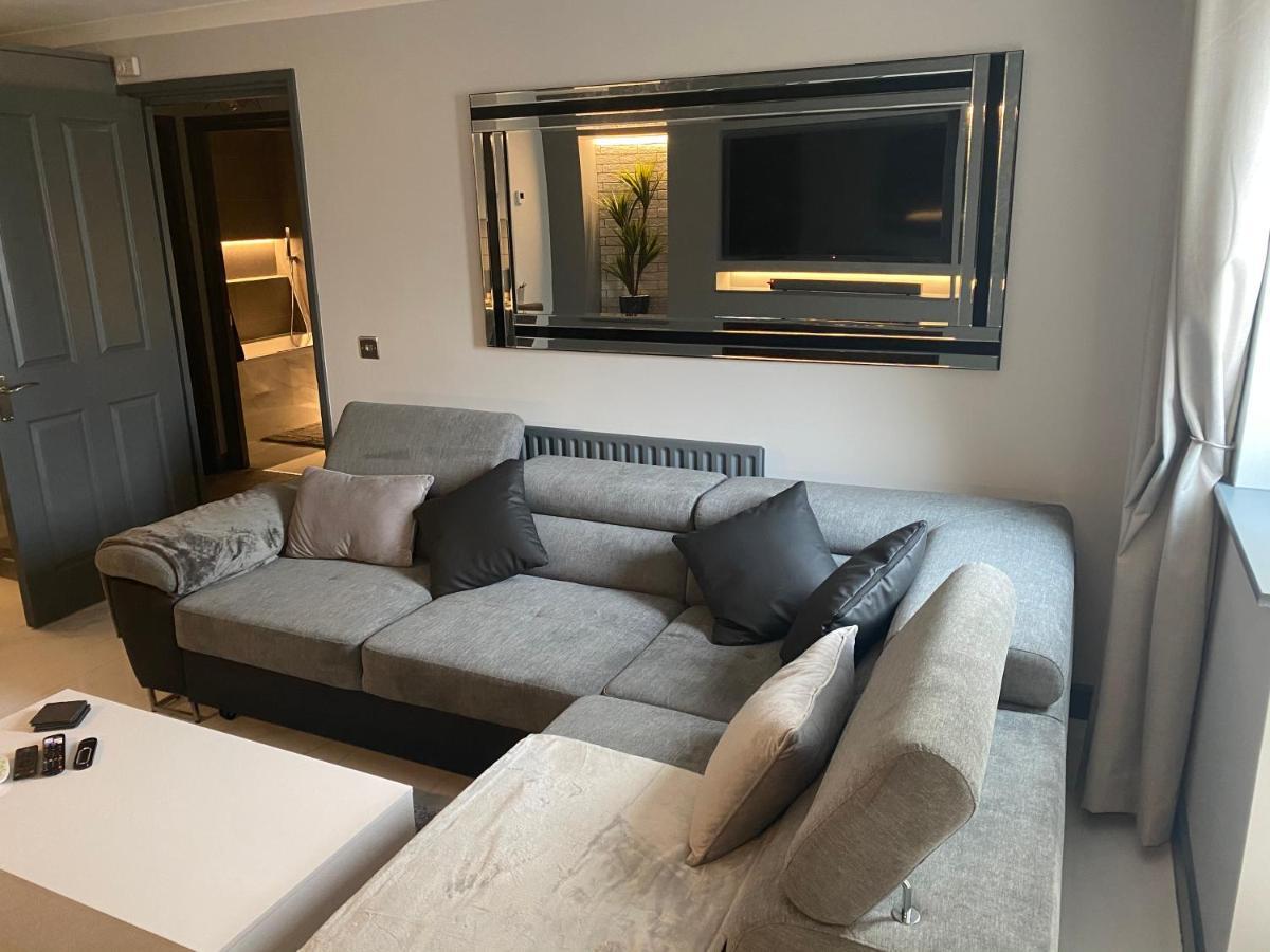 Beautiful Modern Cosy Central Apartment / Sleeps 4 Редінг Екстер'єр фото